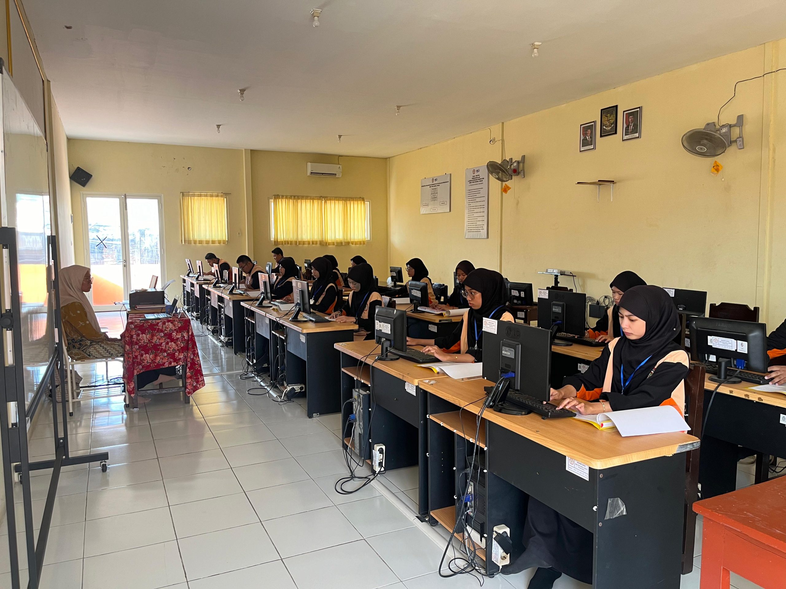 WhatsApp Image 2025-05-05 at 10.18.04